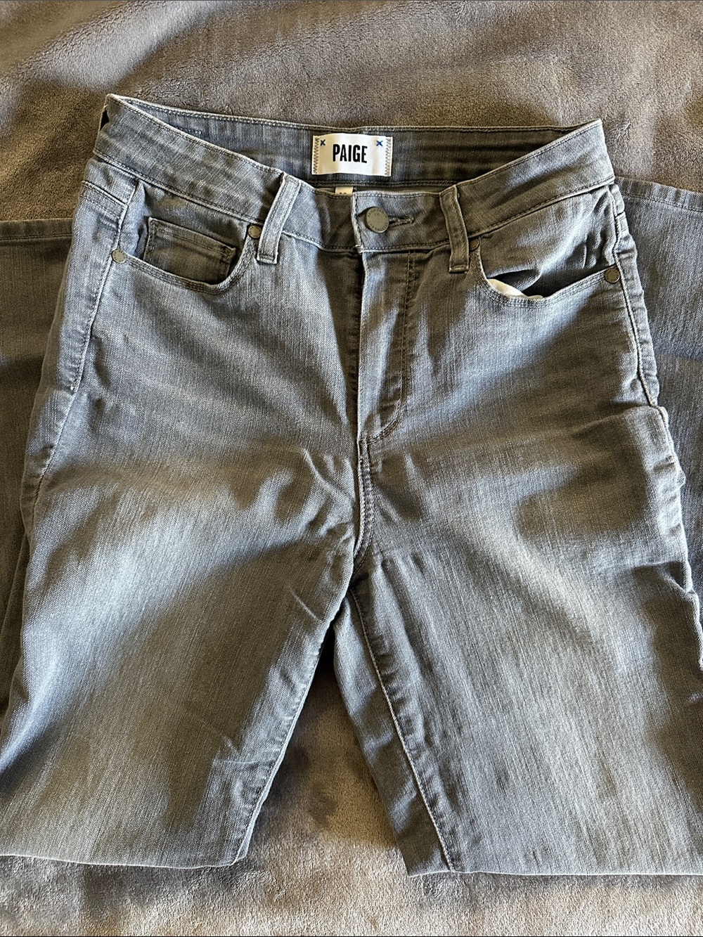 PAIGE Hoxton Slim Light Grey Skinny Jeans Size 28